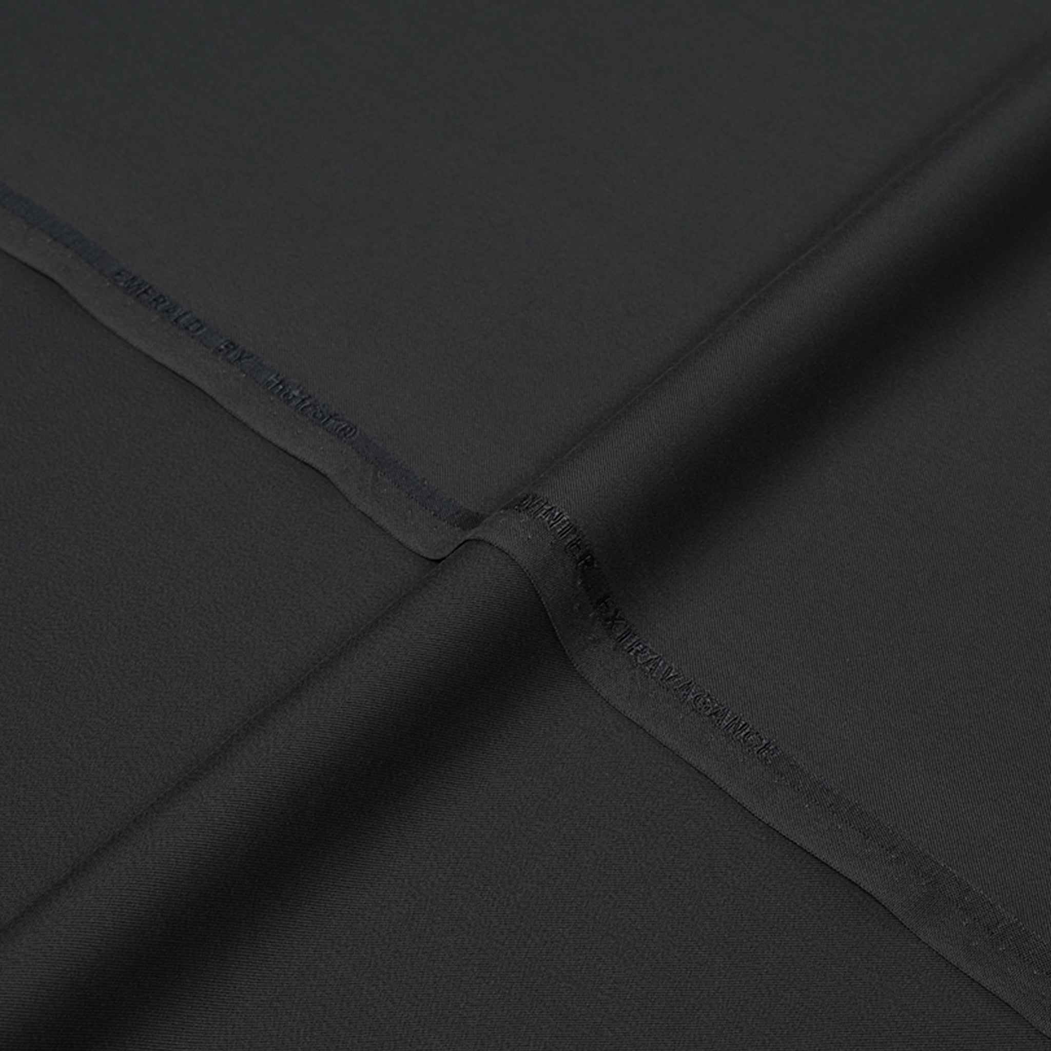 Emerald (Italian Blended Suiting)