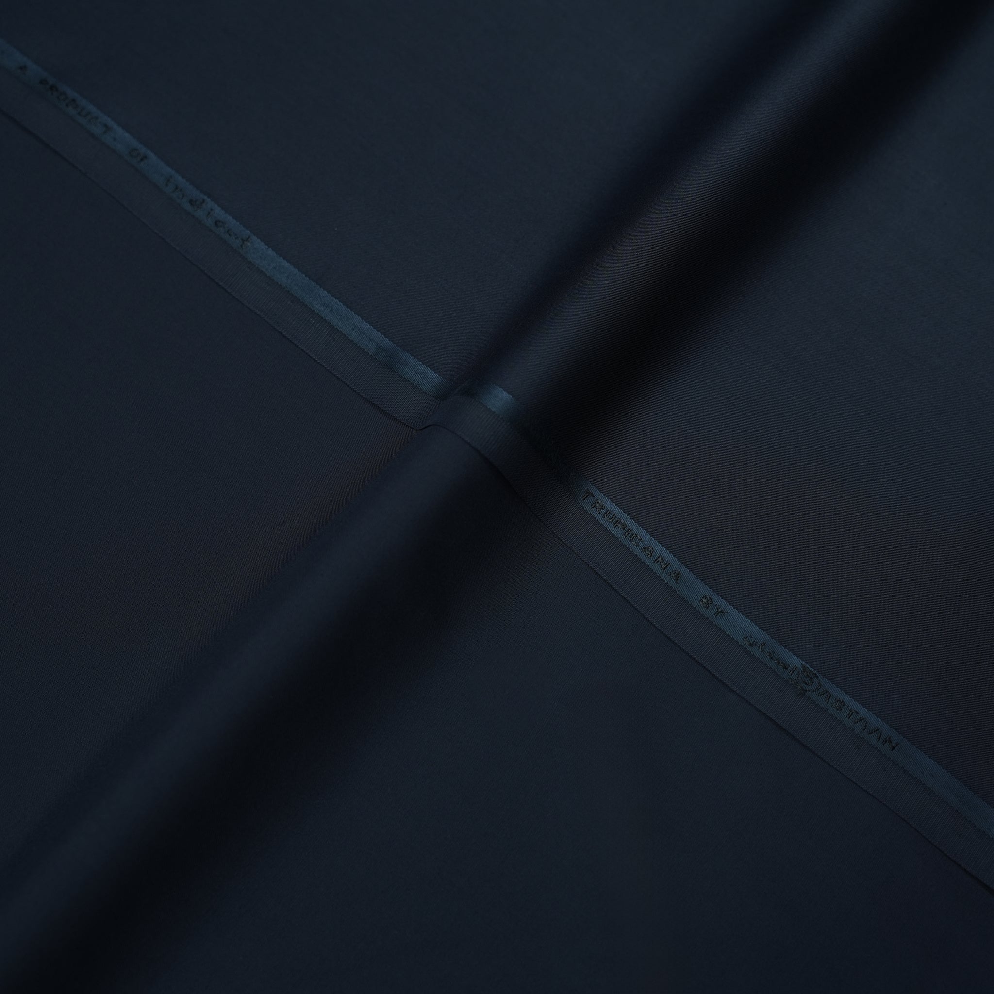 Tropicana (Wash N Wear)