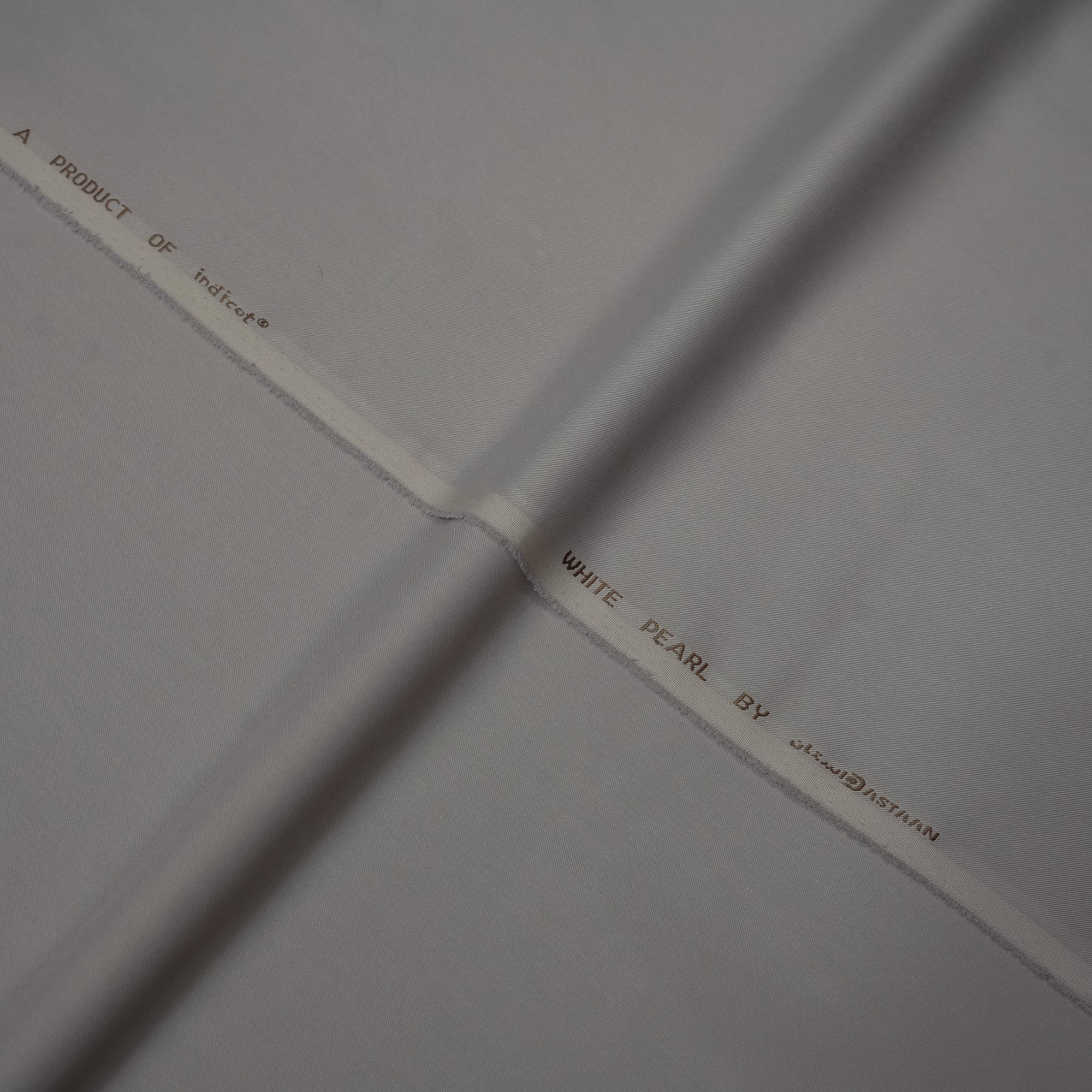 White Pearl (Wash N Wear)