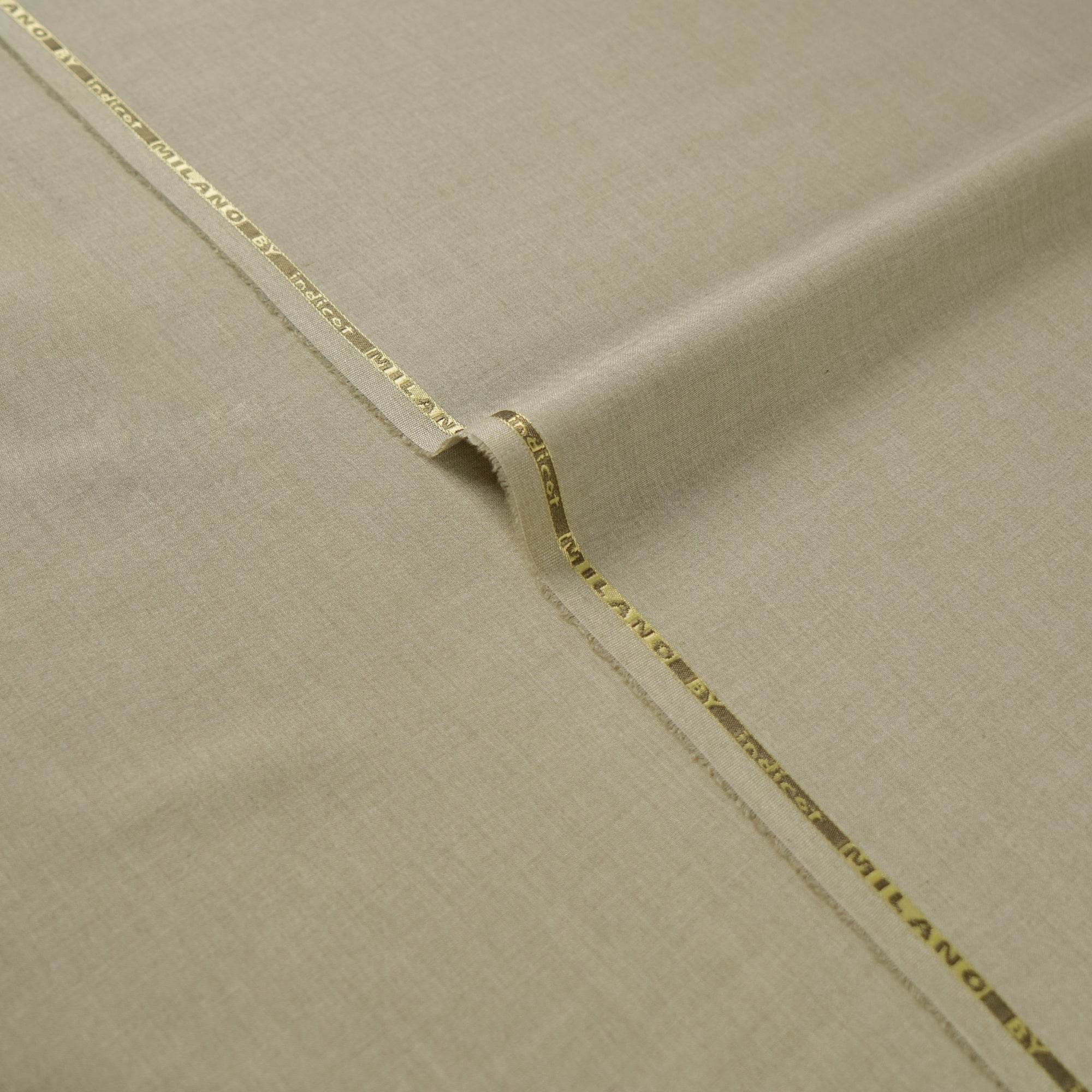 Milano (Wash N Wear)