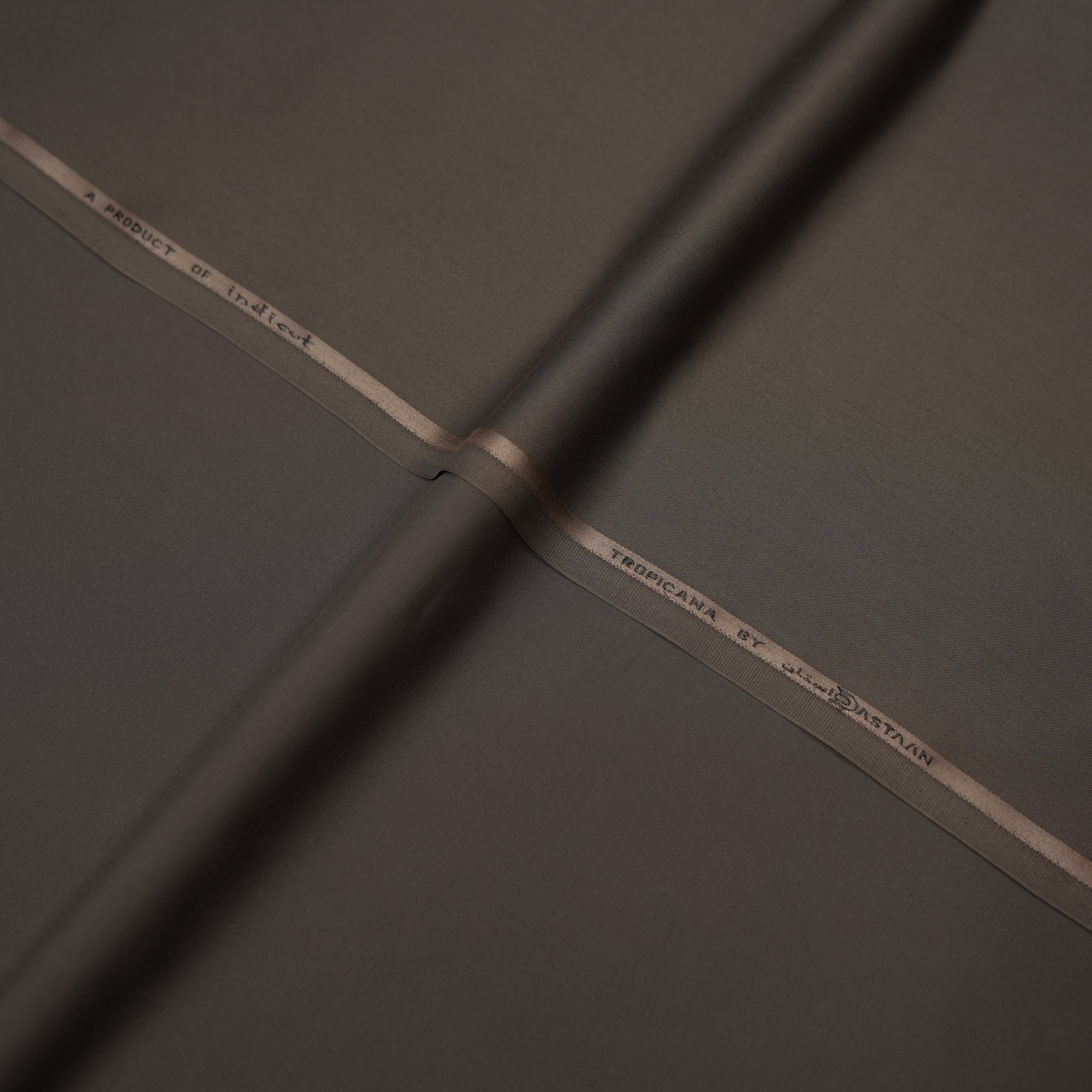 Tropicana (Wash N Wear)