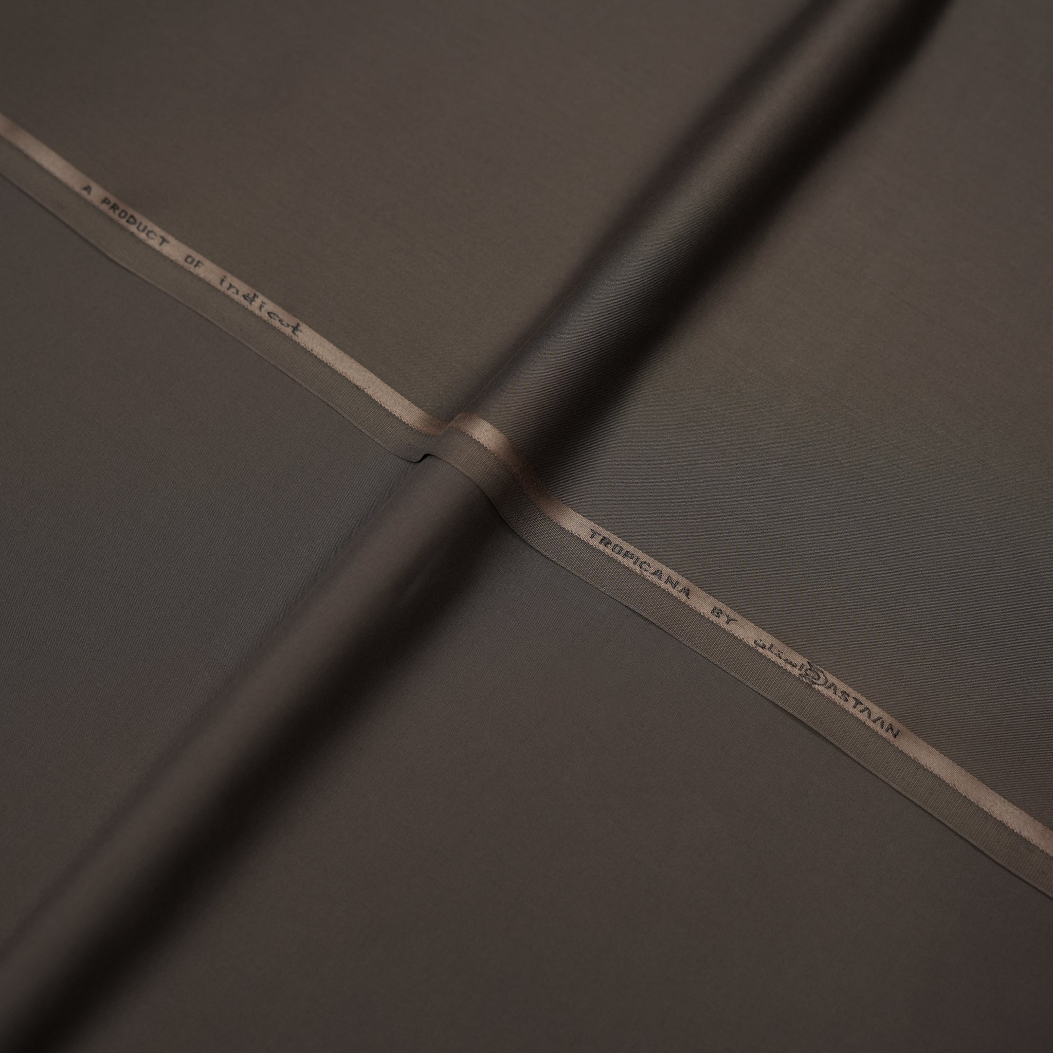 Tropicana (Wash N Wear)