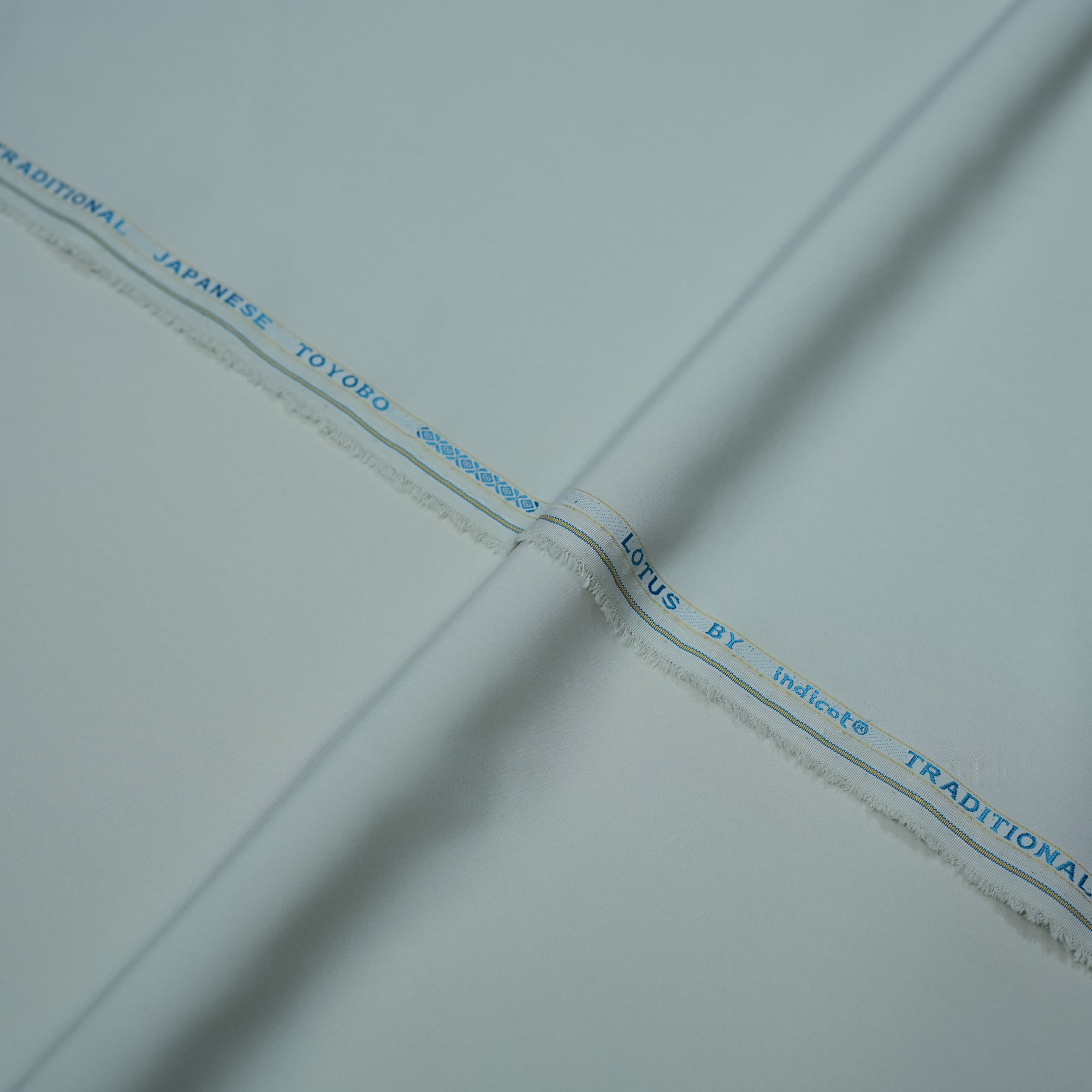 Lotus ( wash & wear Toyobo Tropical )