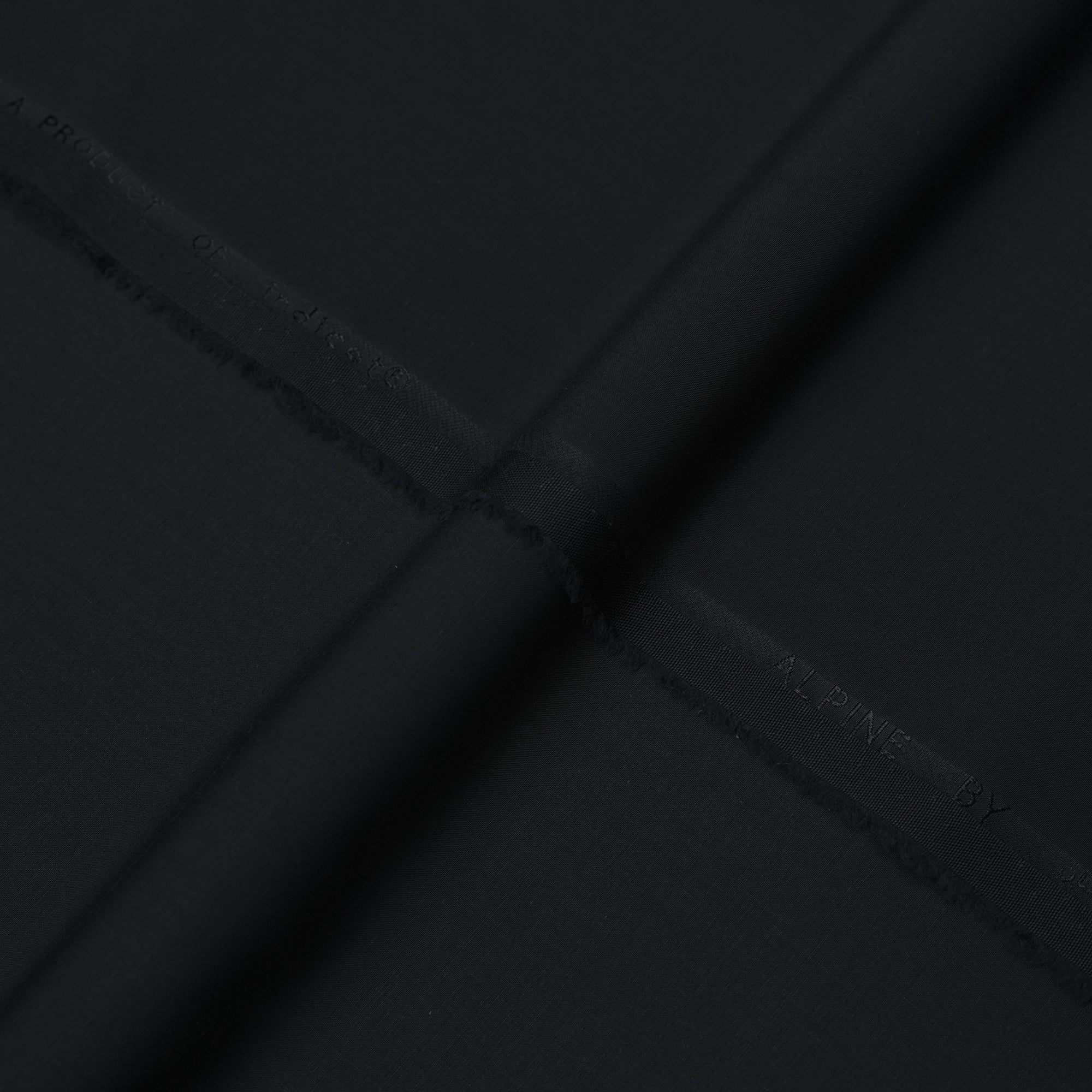 Alpine ( Tropical Wash & Wear)