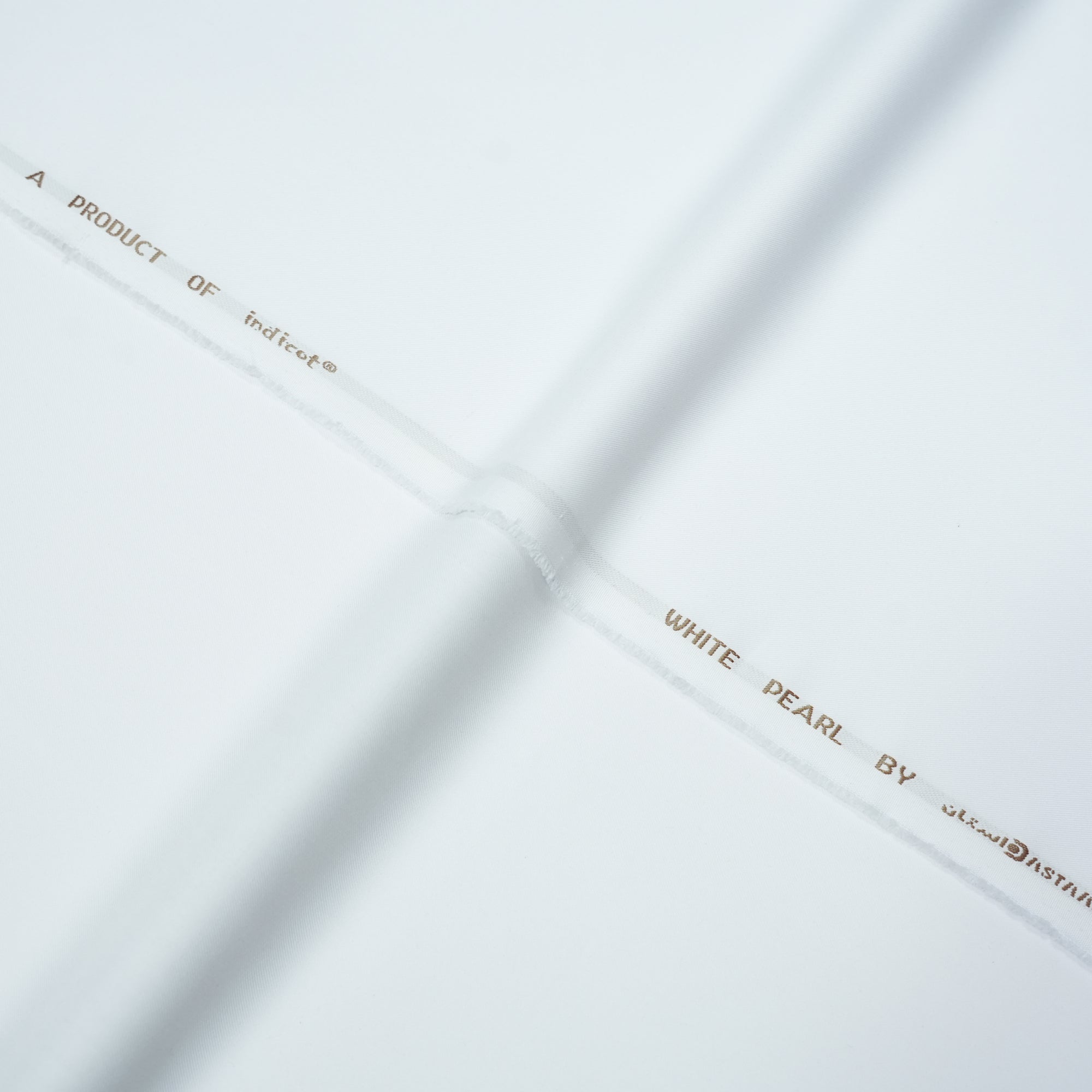 White Pearl (Wash N Wear)